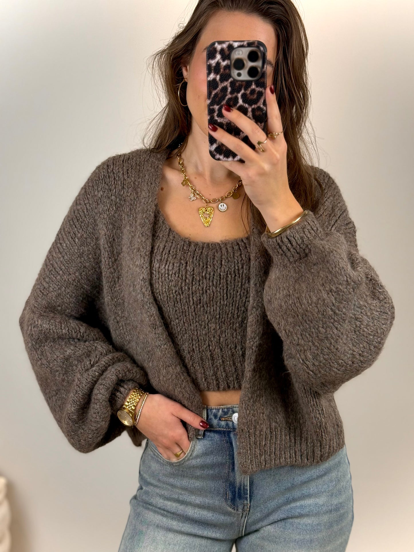 Gebreide set top en vest - taupe