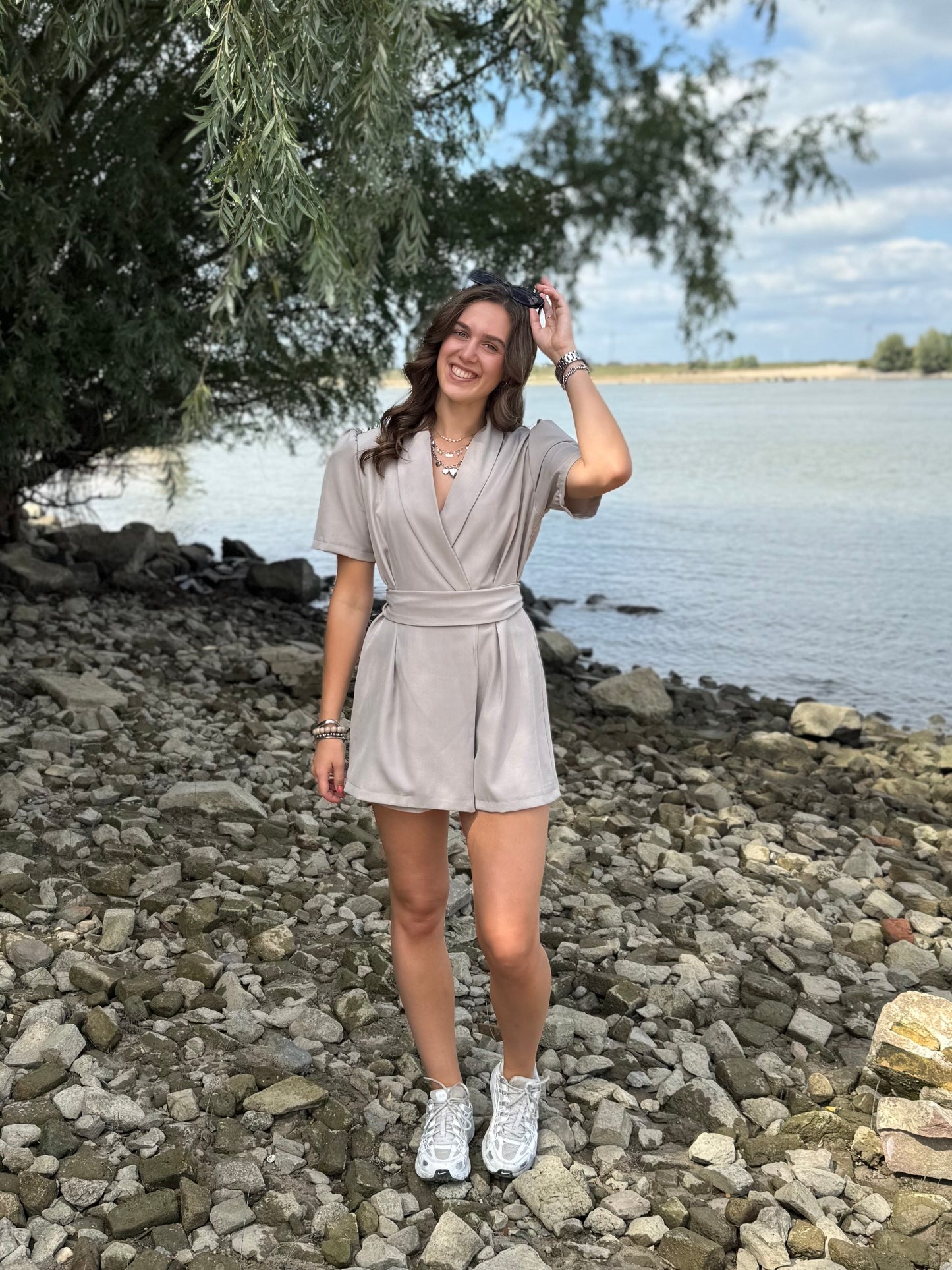 Blazer playsuit met ceintuur - beige