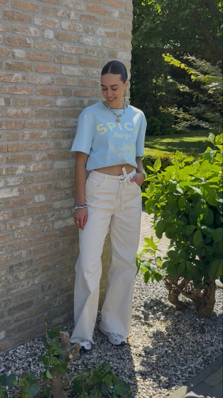 High waist - wide leg - stretch jeans met ceintuur - ecru (valt ruim)