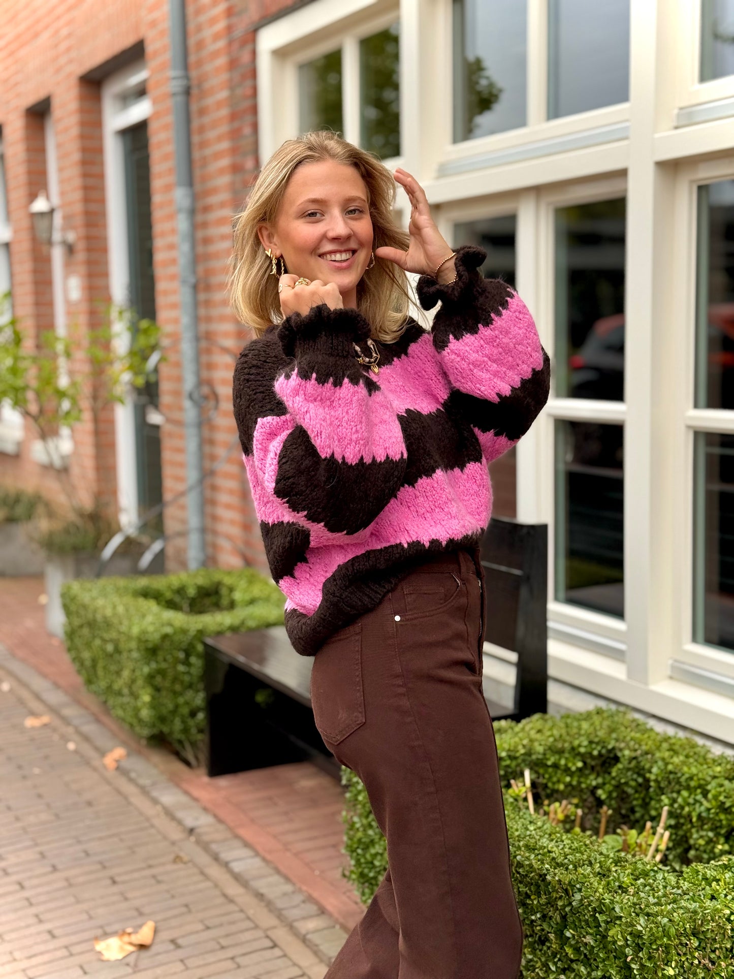 Gebreide trui - bruin roze