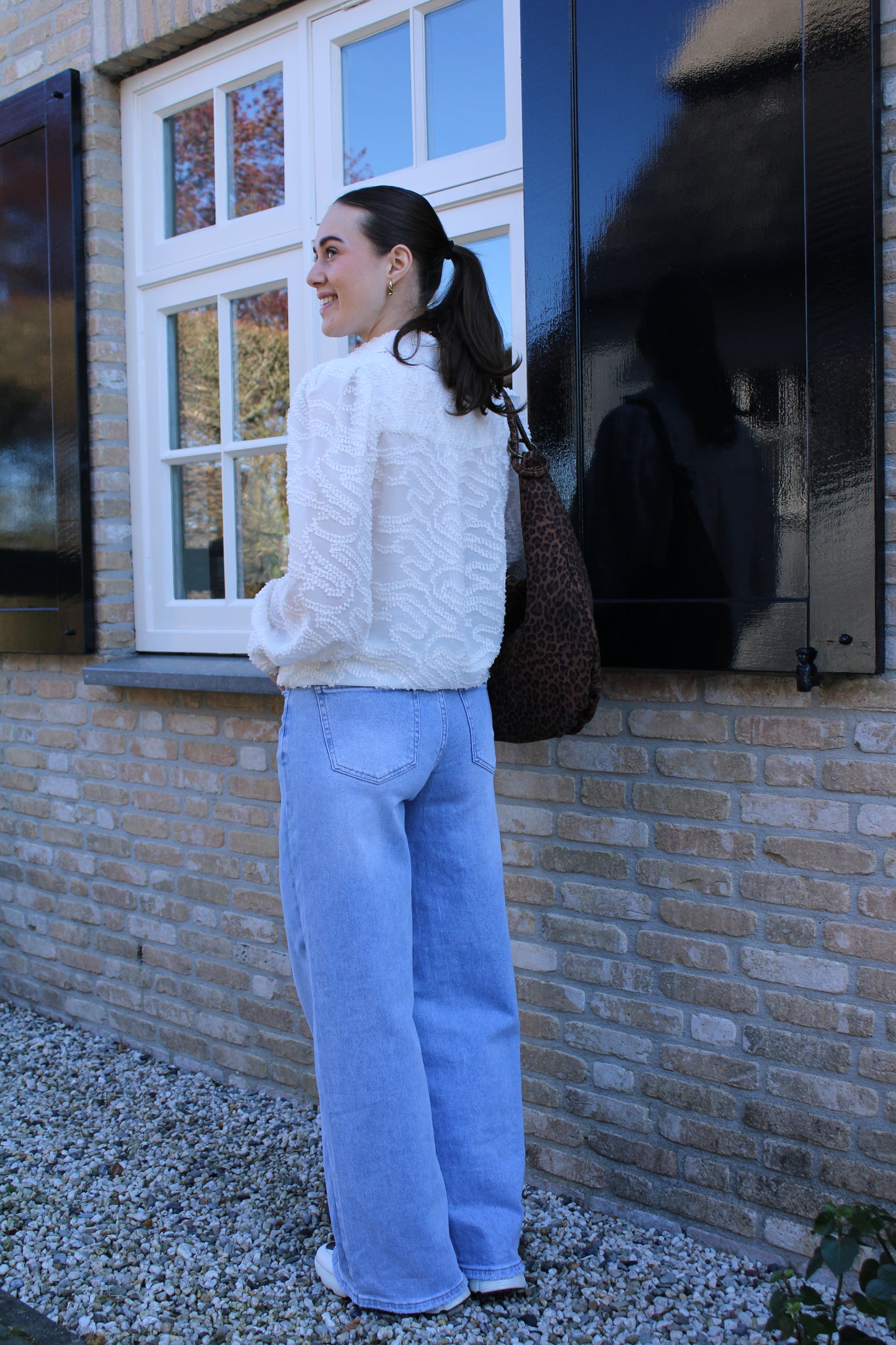 Blouse met ballon mouw - creme - At Styles