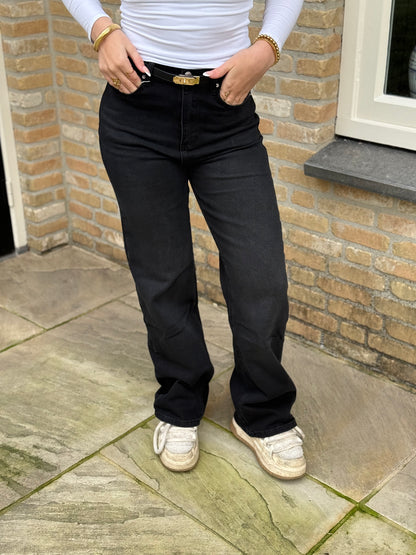 High waist - straight leg stretch jeans - zwart - At Styles