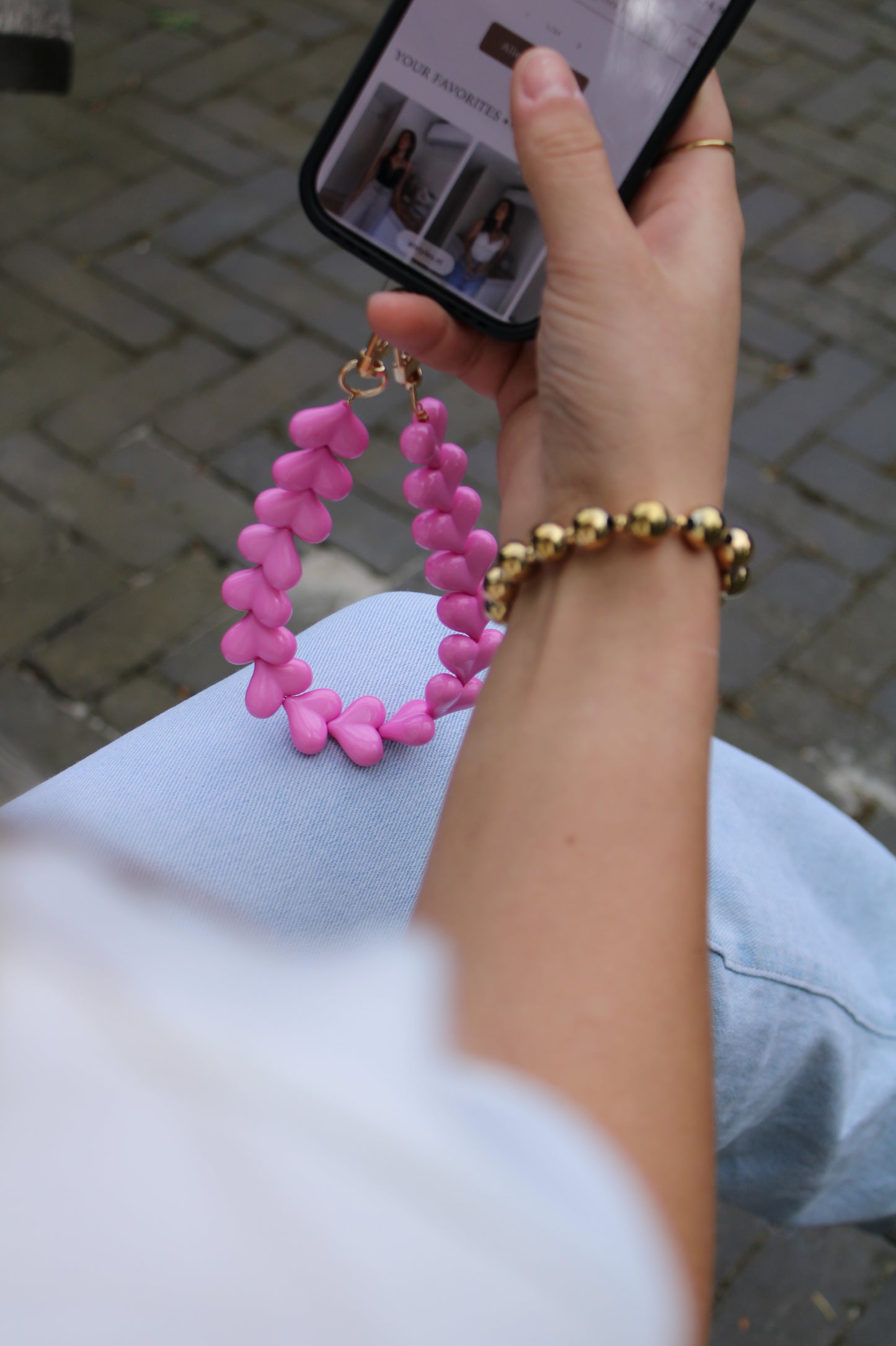 Telefoonkoord hartjes - roze - At Styles