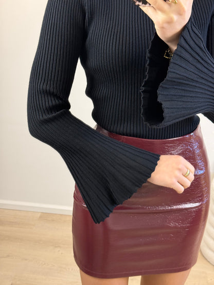 Top met uitlopende mouw - zwart