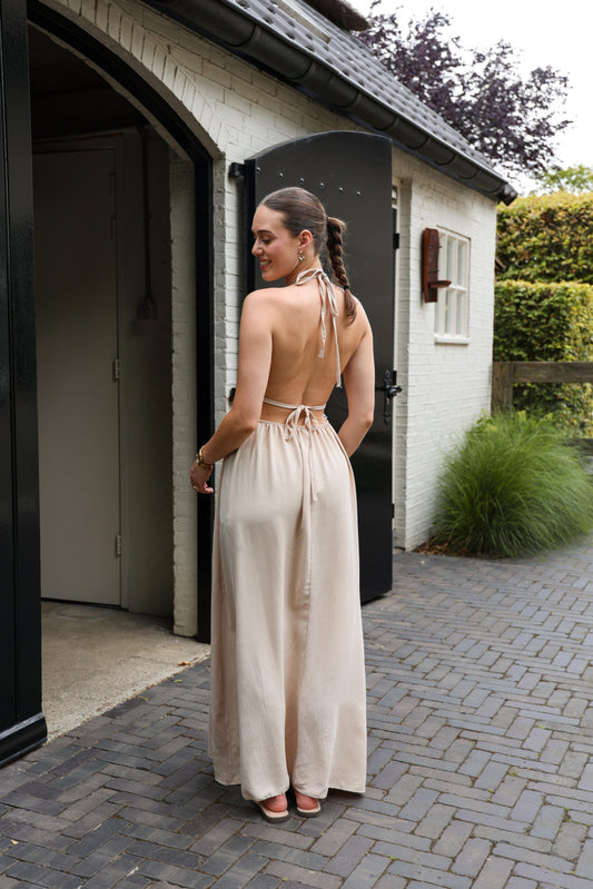 Halter jurk met open rug - beige