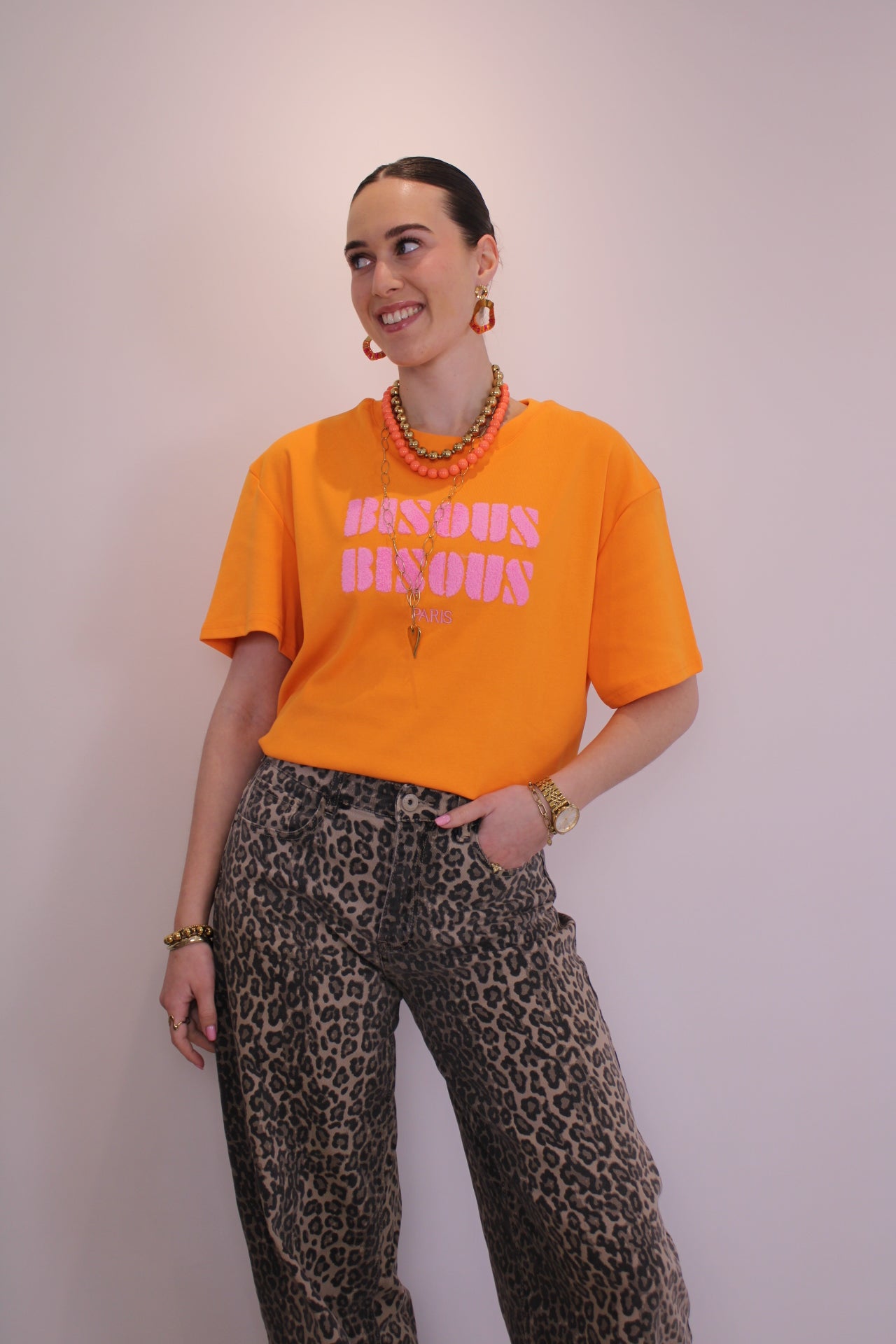 Shirt Bisous - oranje - At Styles