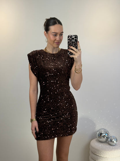 Glitter jurkje met schoudervulling - bruin