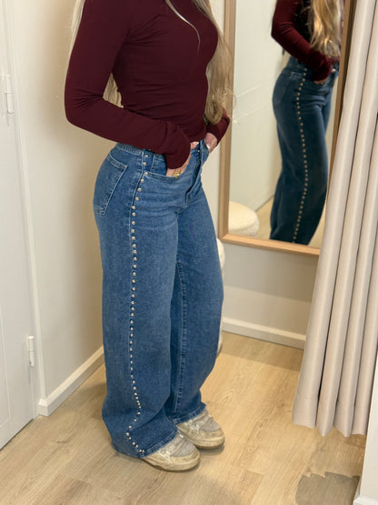High waist - wide leg jeans met studs - denim - At Styles