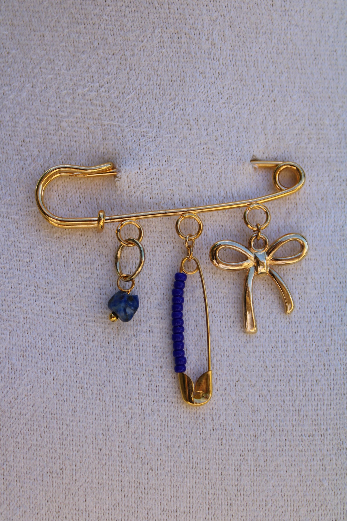 Charm pin broche - midnight crush