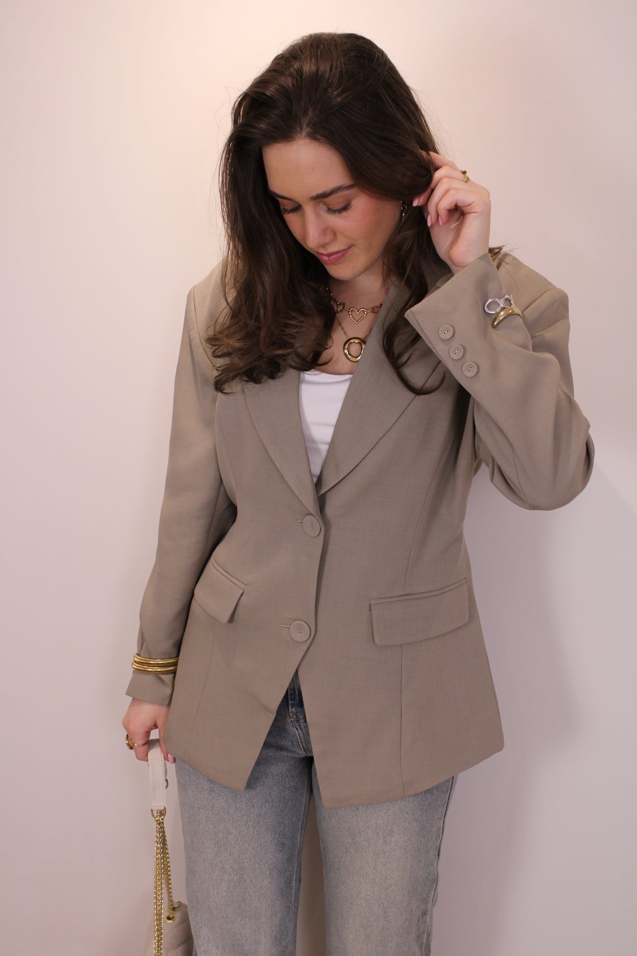 Getailleerde blazer met riem - taupe - At Styles