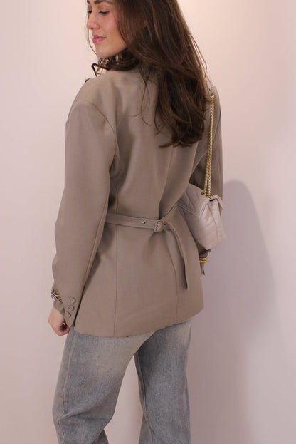 Getailleerde blazer met riem - taupe - At Styles
