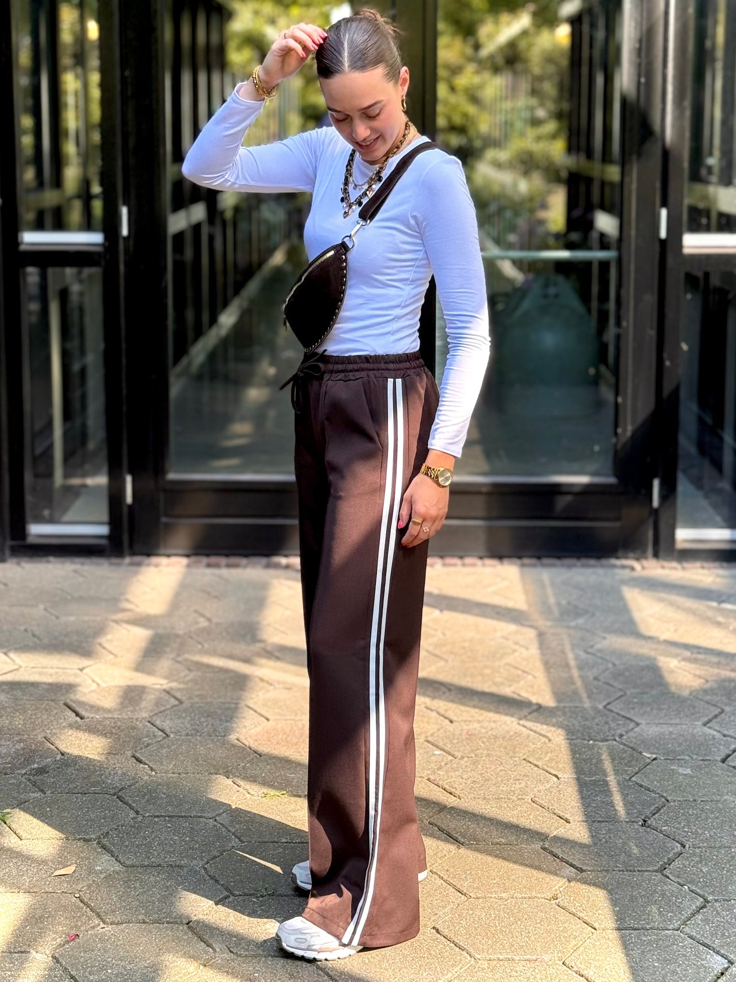 Pantalon jogger met streep - bruin