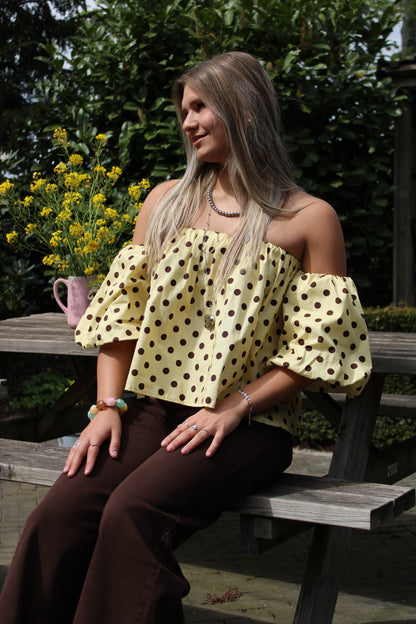 Off shoulder polkadot top - geel bruin - At Styles