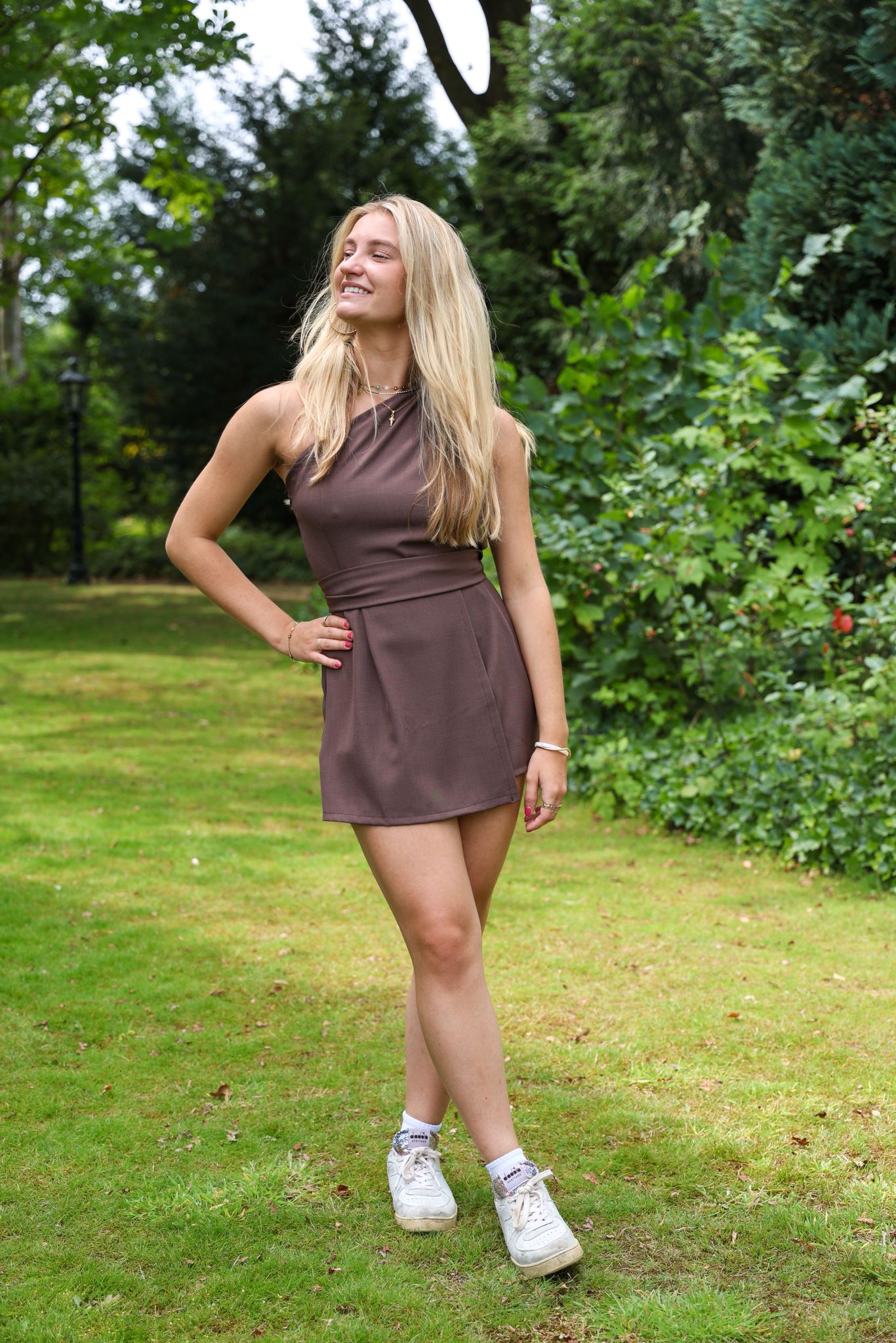 One shoulder playsuit - bruin