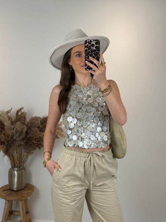 PRE-ORDER Handgemaakte schelpen halter top (28 mei in huis)