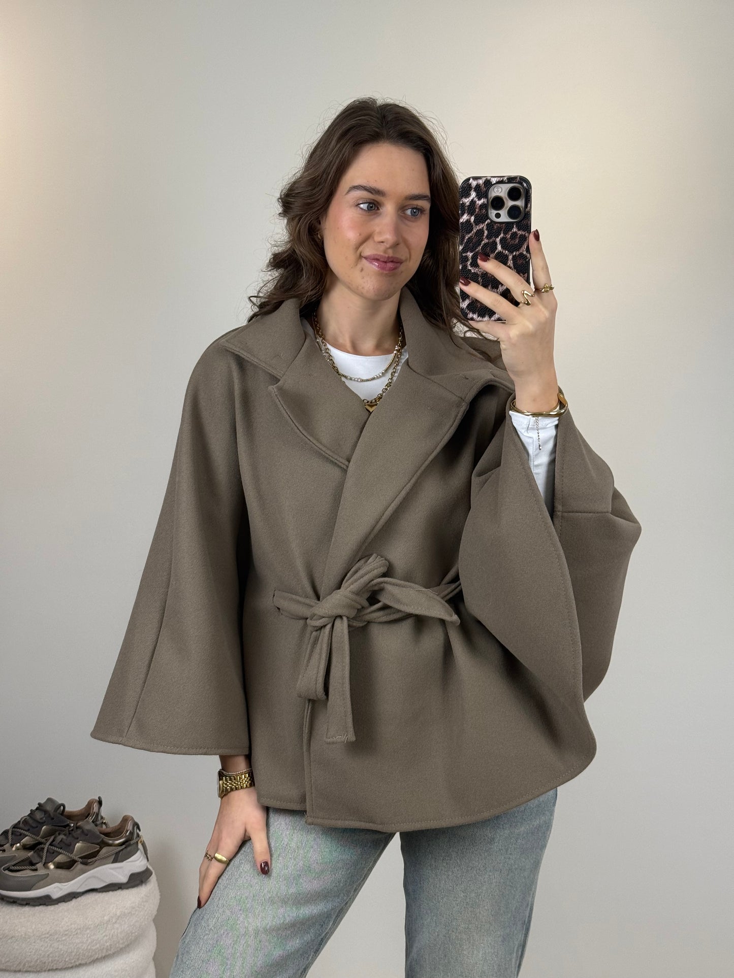 Poncho met strik - beige