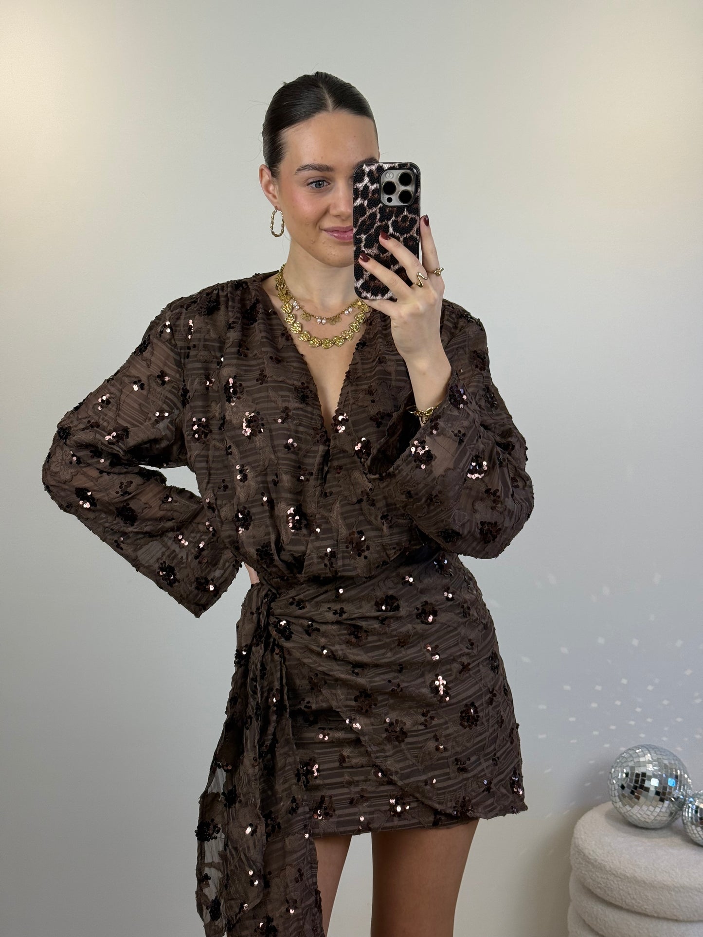 Glitter overslag jurkje - bruin