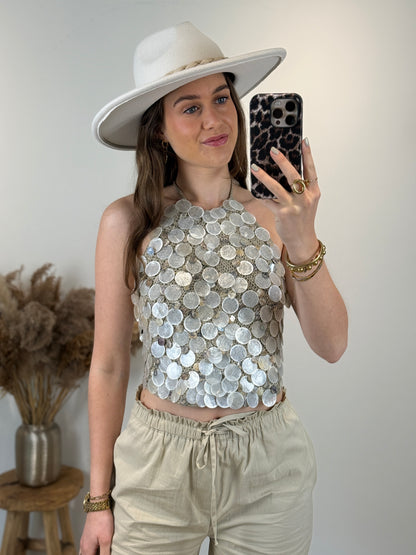 PRE-ORDER Handgemaakte schelpen halter top (28 mei in huis)