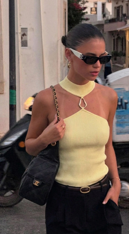 Halter top met goud detail - geel