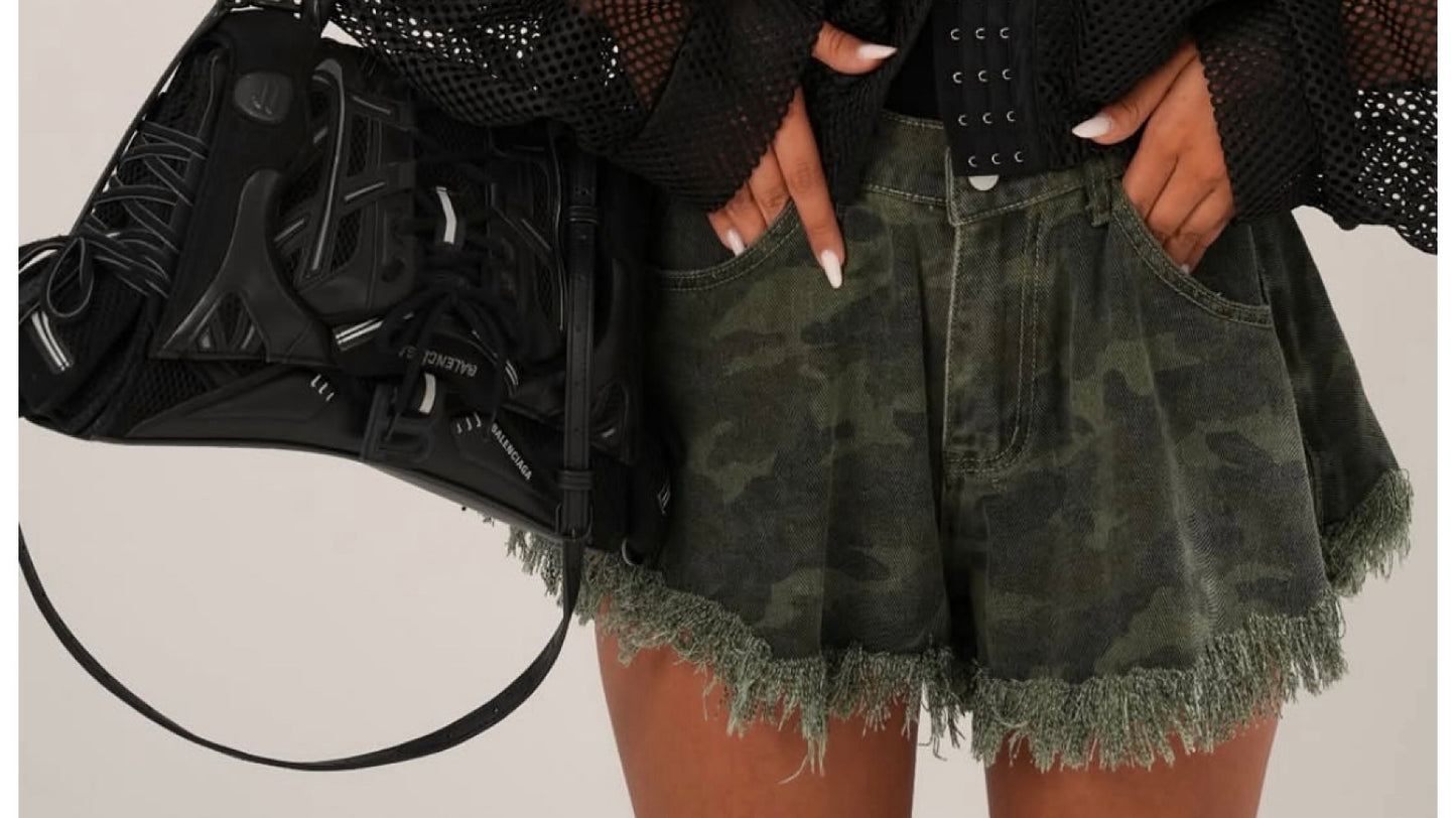 Army short - camo print