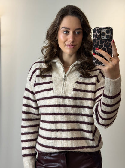 Streepjes zipper trui - bordeaux beige - At Styles