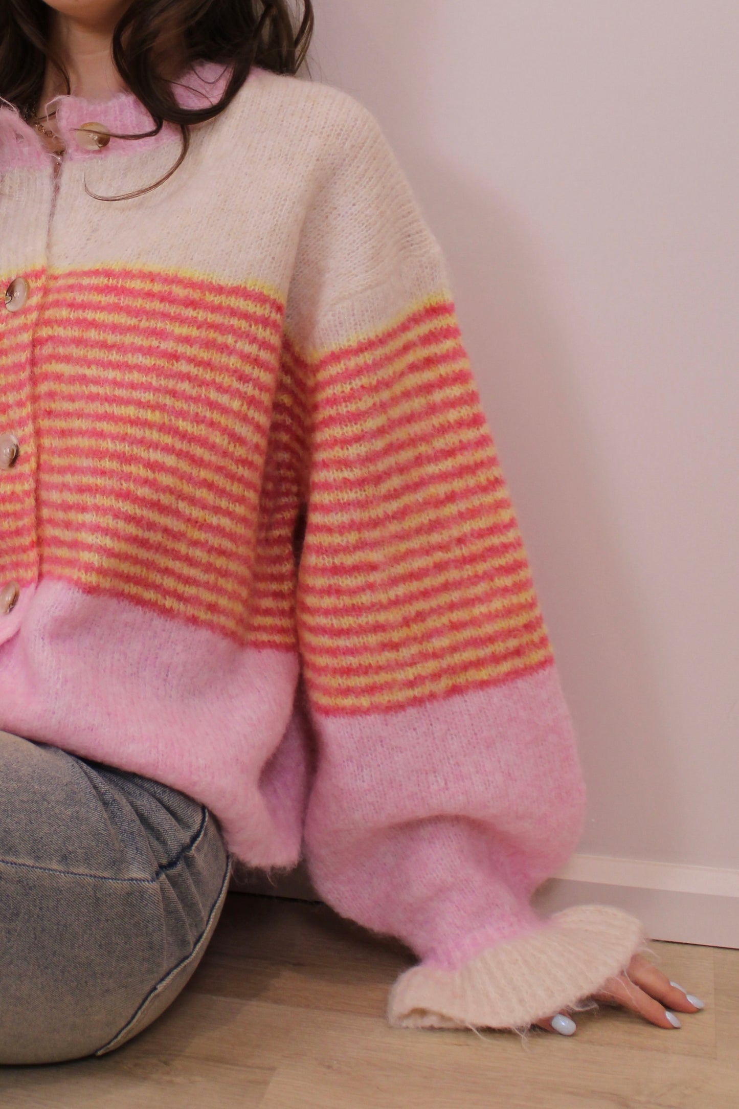 Trui met ruffles - roze