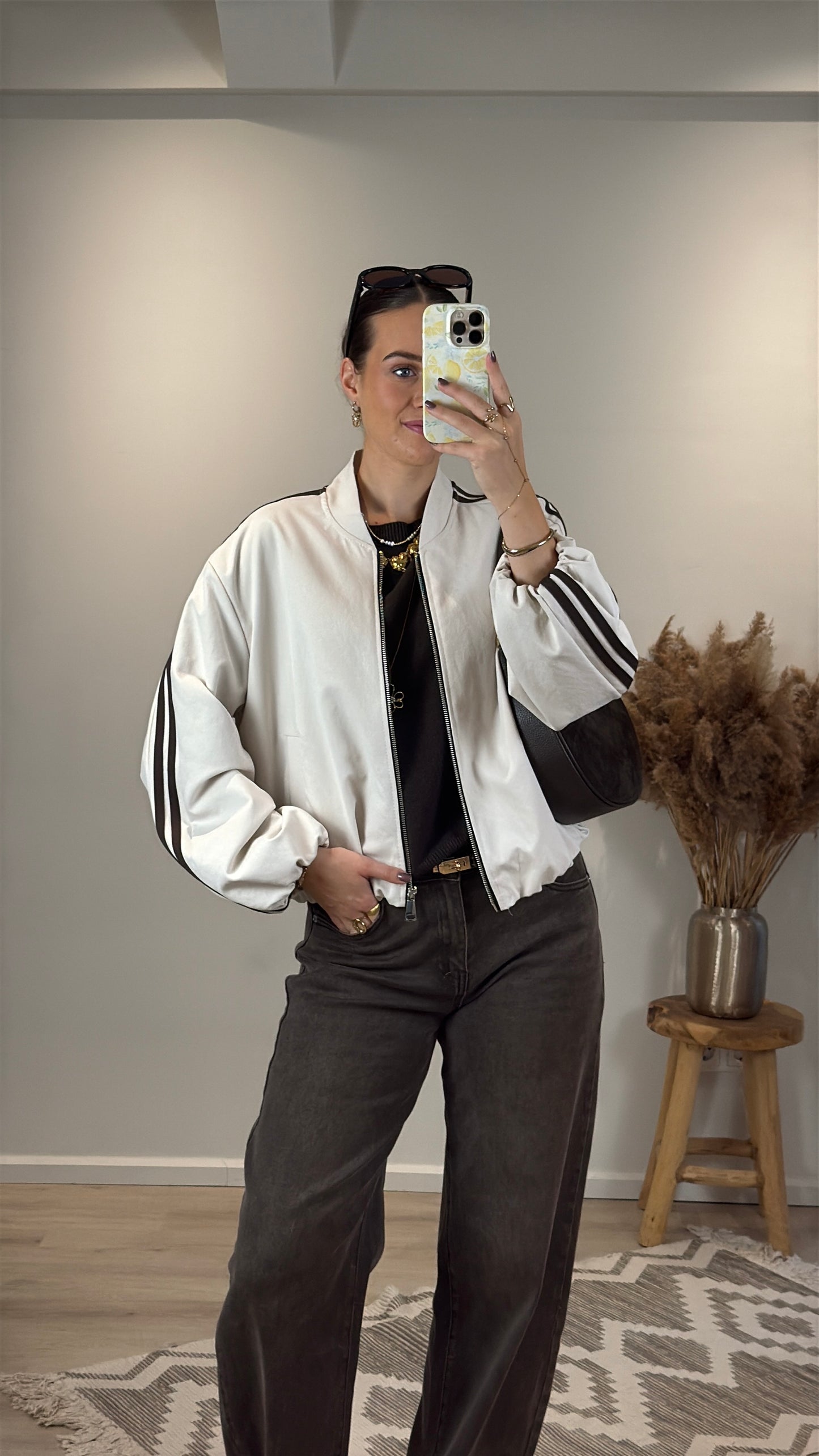 Bomber jasje met strepen - beige