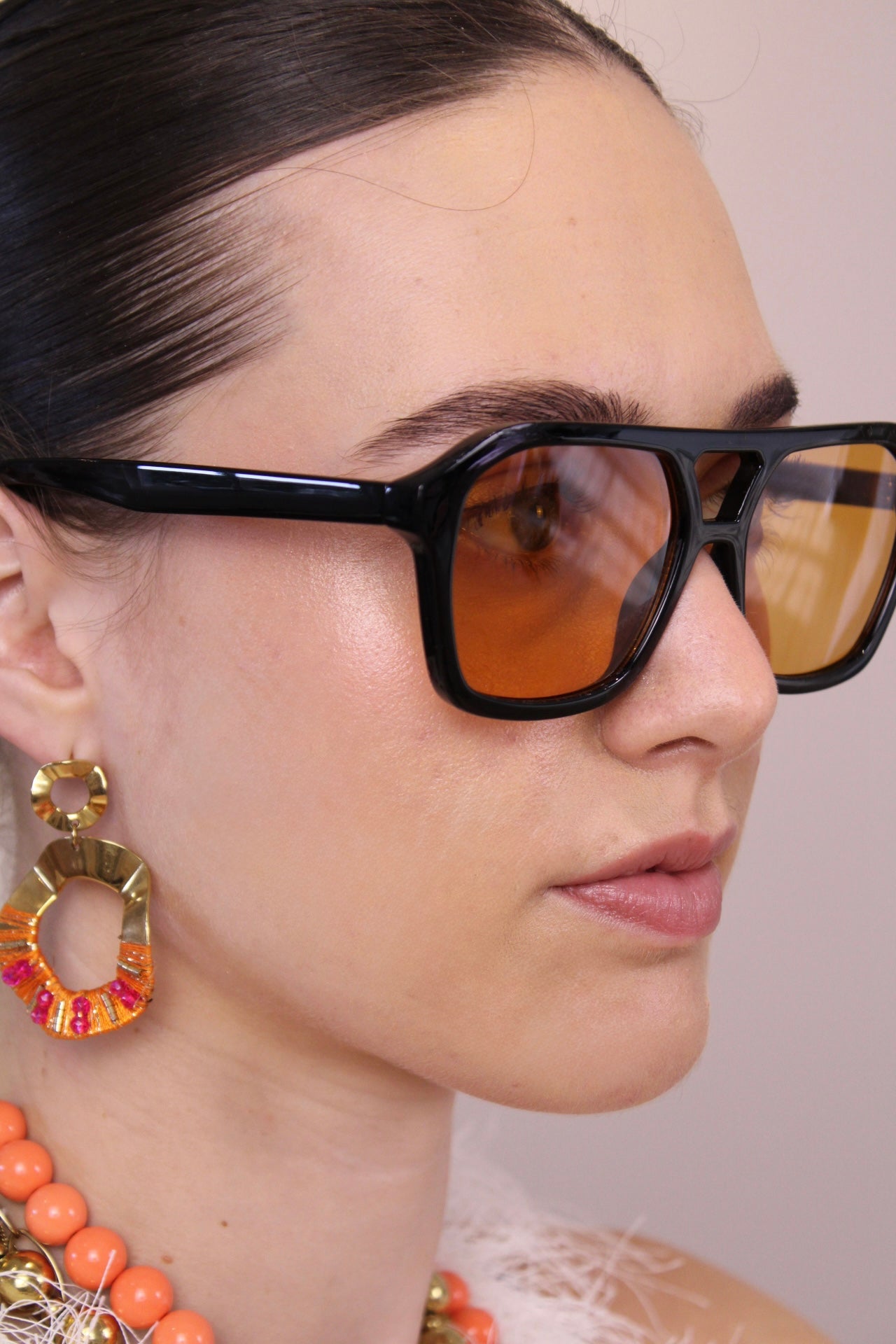 Zonnebril - oranje (incl brillendoos) - At Styles