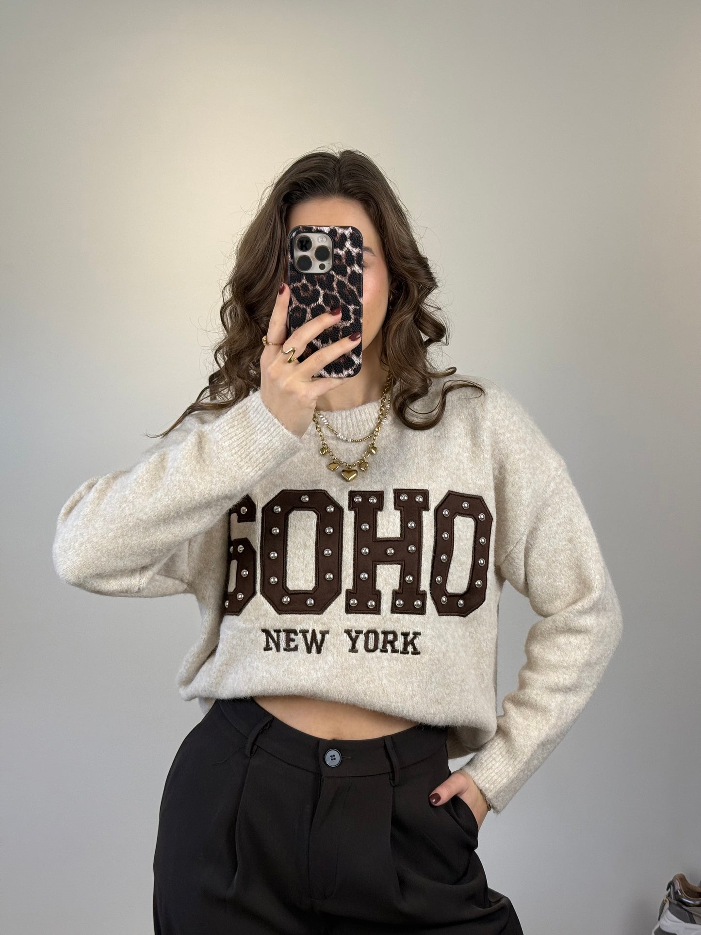 Soho trui met studs - beige