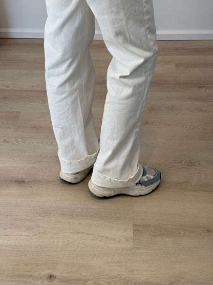 Mid waist - straight leg jeans - wit