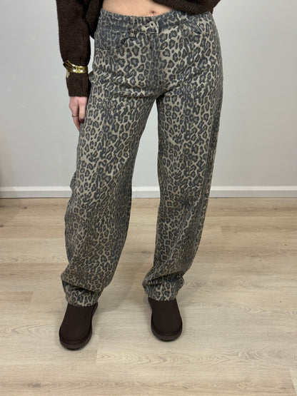 Mid waist - balloon stretch jeans - panter