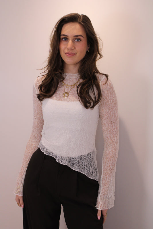 Asymmetrisch kanten top met mouwtje - creme