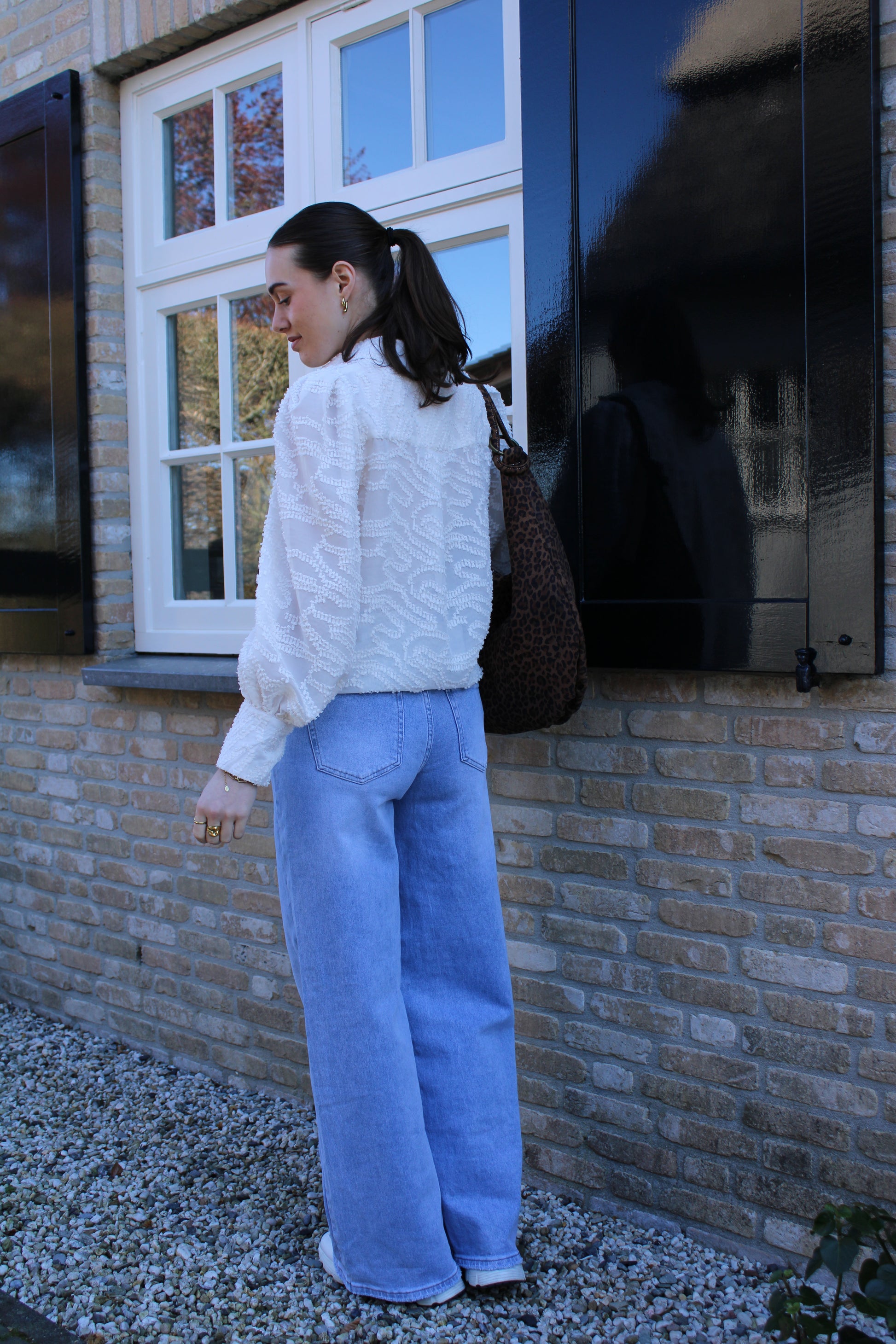 Blouse met ballon mouw - creme - At Styles