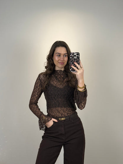 Kanten top met mouwtje - bruin