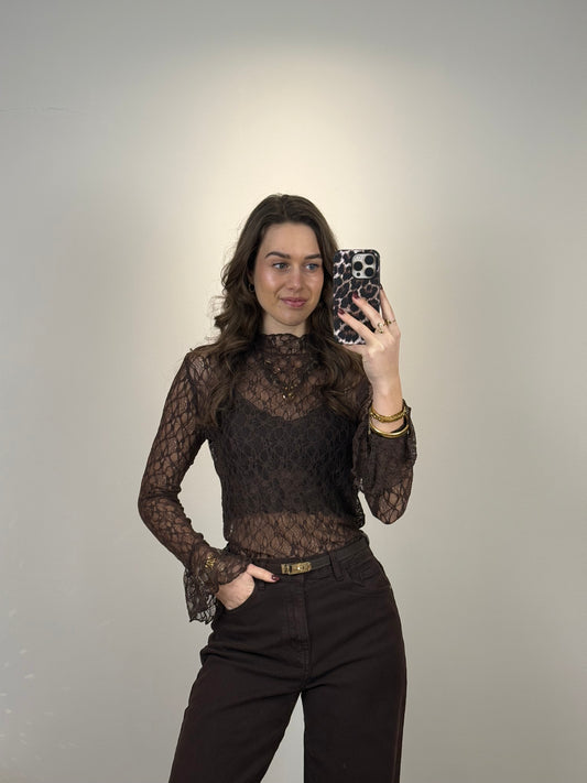 Kanten top met mouwtje - bruin