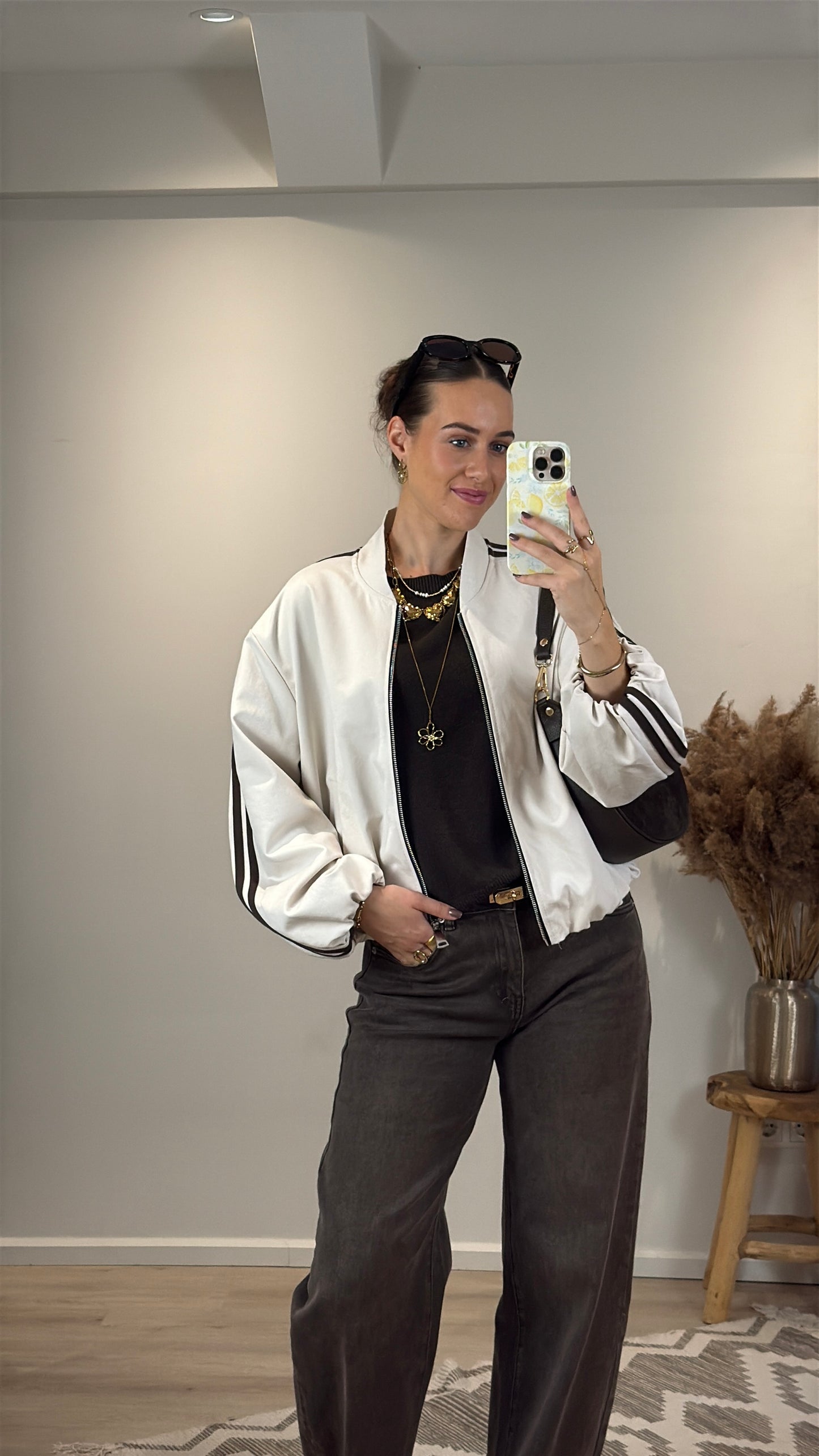 Bomber jasje met strepen - beige