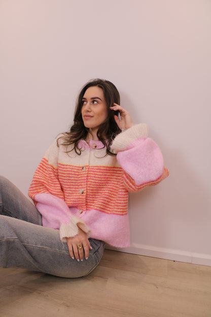 Trui met ruffles - roze