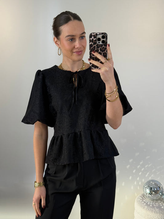 Top met pofmouw - zwart