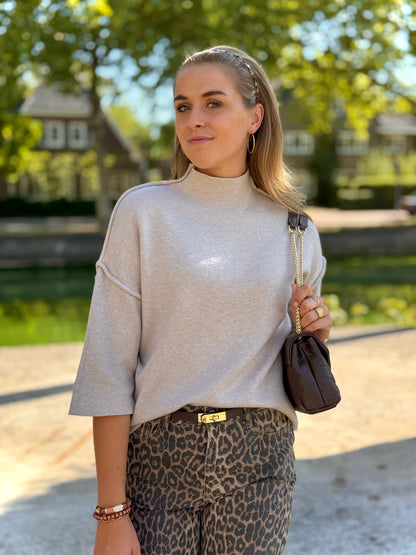 Driekwart top met naad - beige