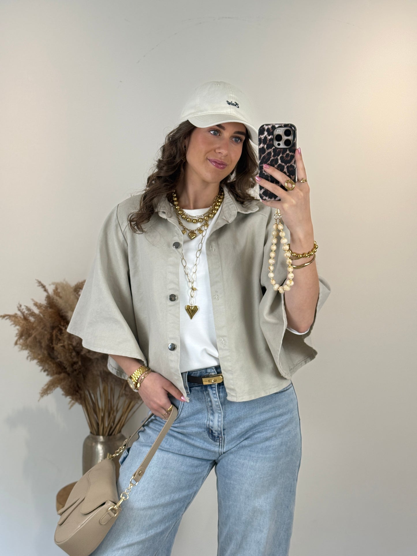 Jasje met wijde mouw - beige