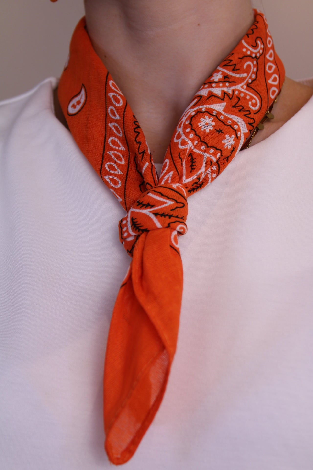 Sjaaltje - oranje - At Styles