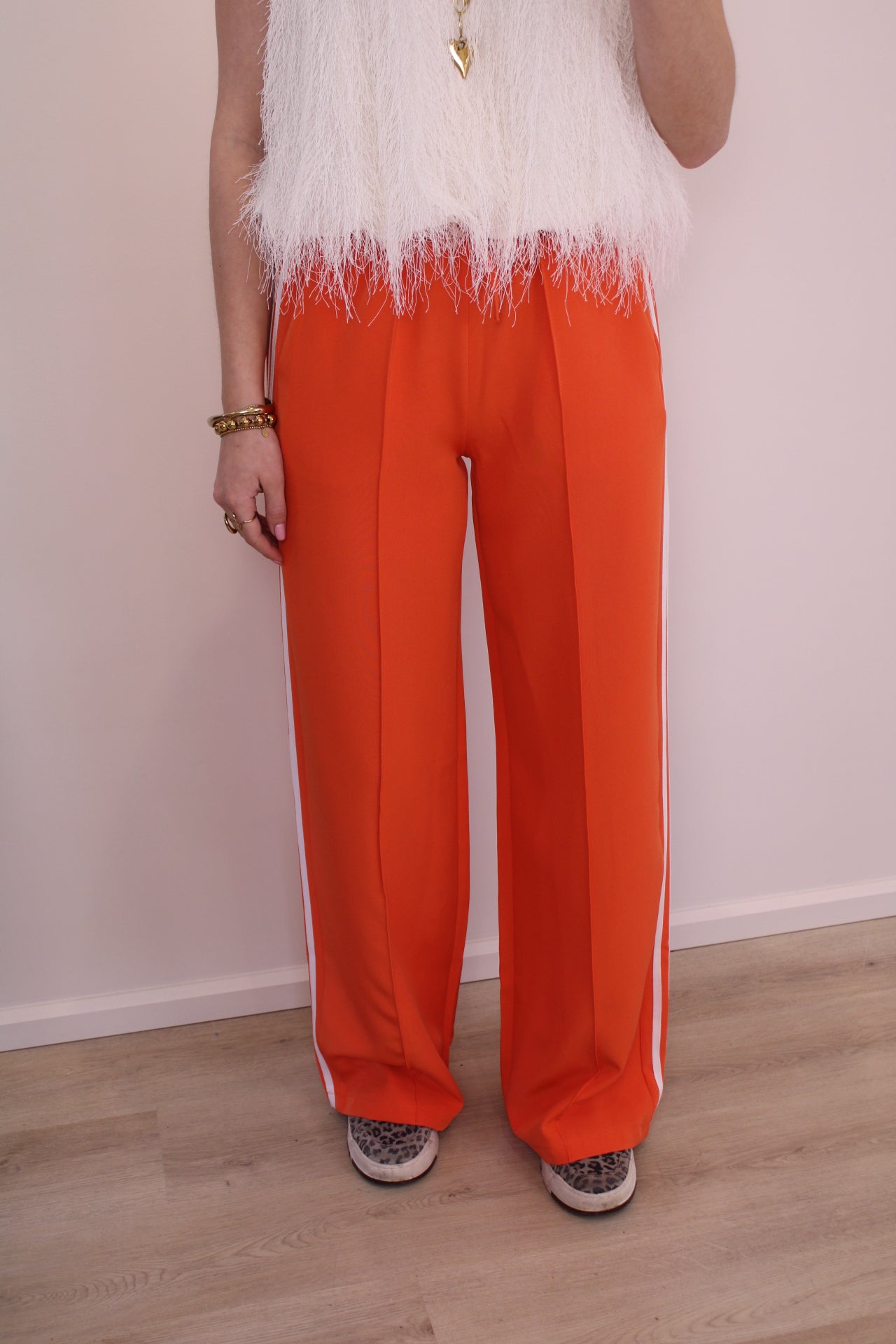 Broek met streep - oranje - At Styles