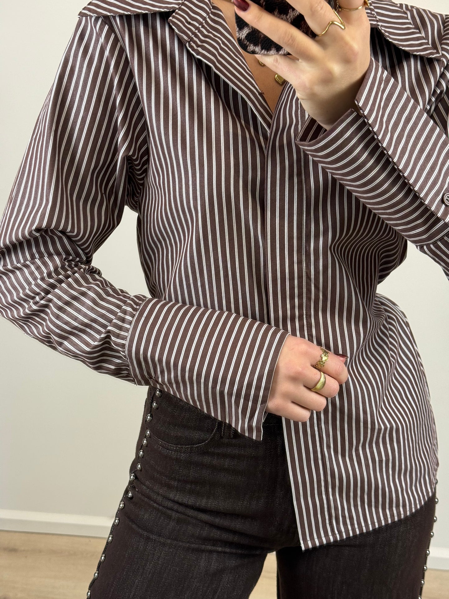 Gestreepte blouse met strik - bruin