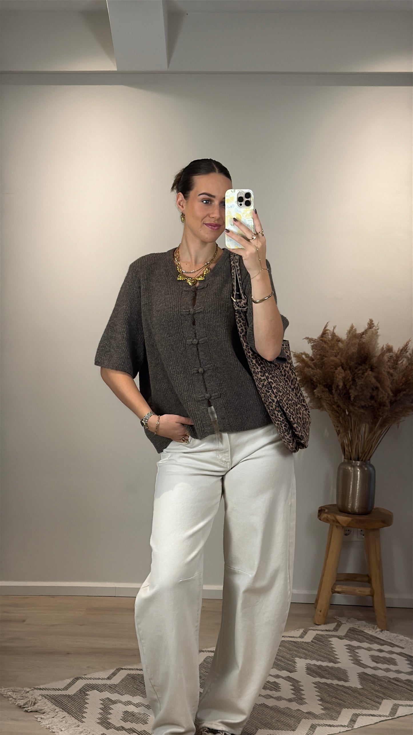 Cozy mandarin top - bruin