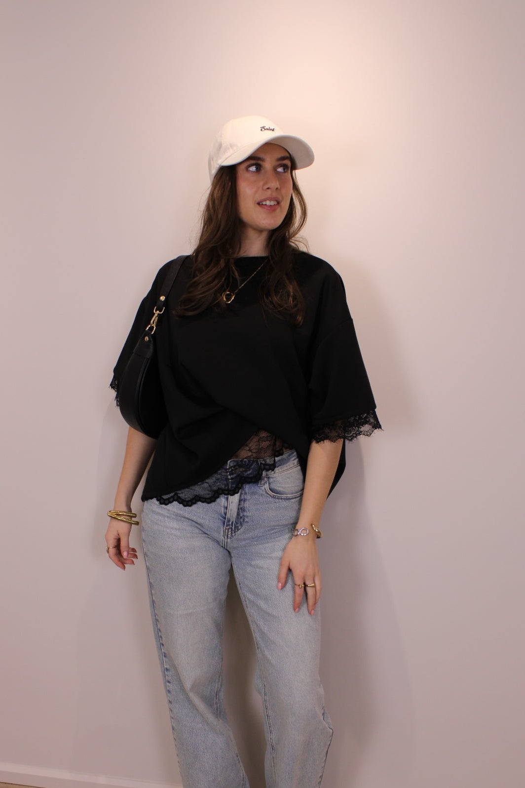 Split shirt met kant - zwart