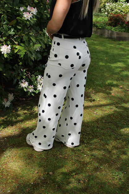 Mid waist - wide leg stretch jeans - polkadot - At Styles