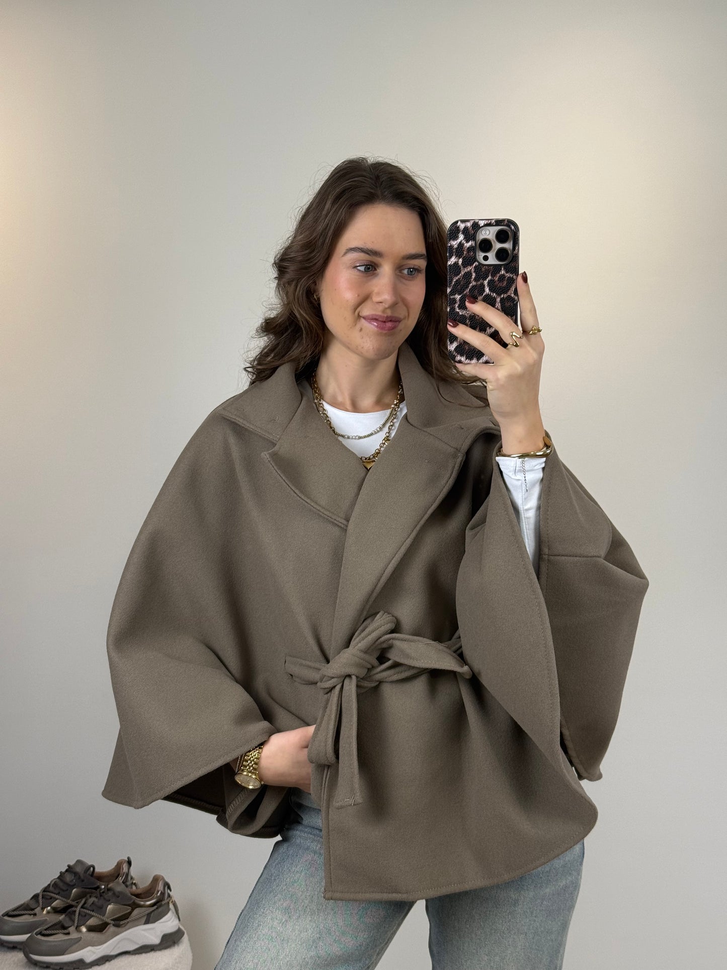 Poncho met strik - beige