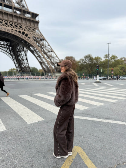 High waist - straight leg jeans met studs - bruin