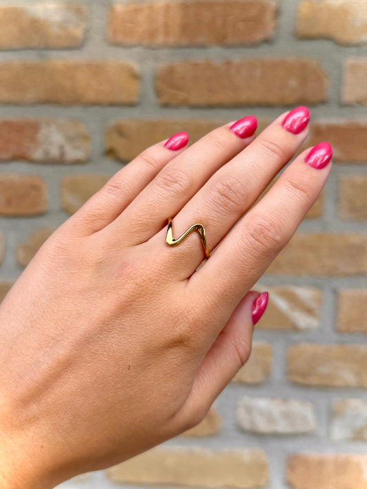 Wavy ring - goud