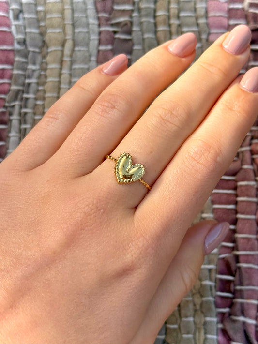 Zegelhartjes ring - goud